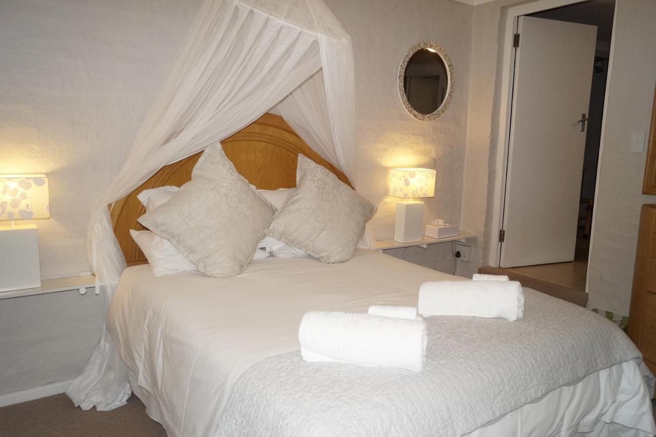 Valentines Hermanus Bagian luar foto