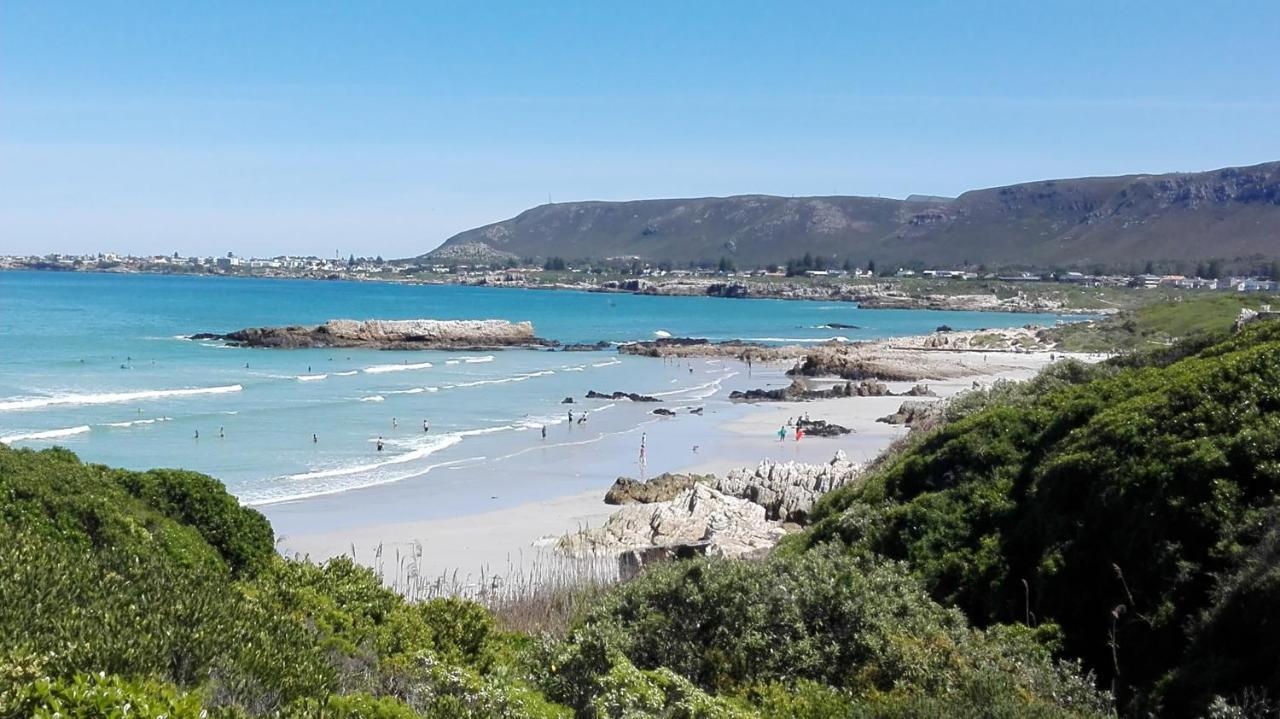 Valentines Hermanus Bagian luar foto